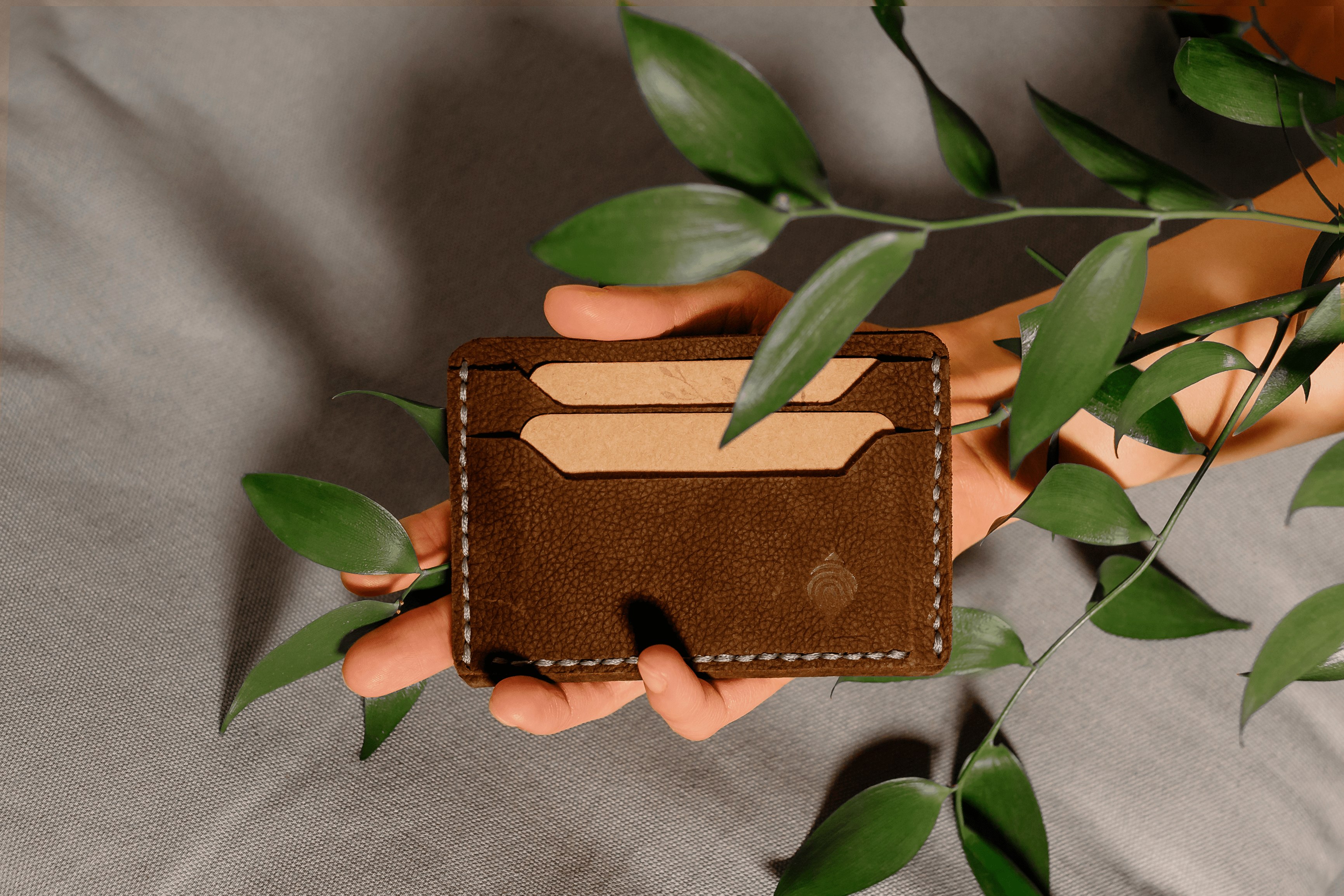 Portofel din piele naturala reciclata "AD18" – imagine 5